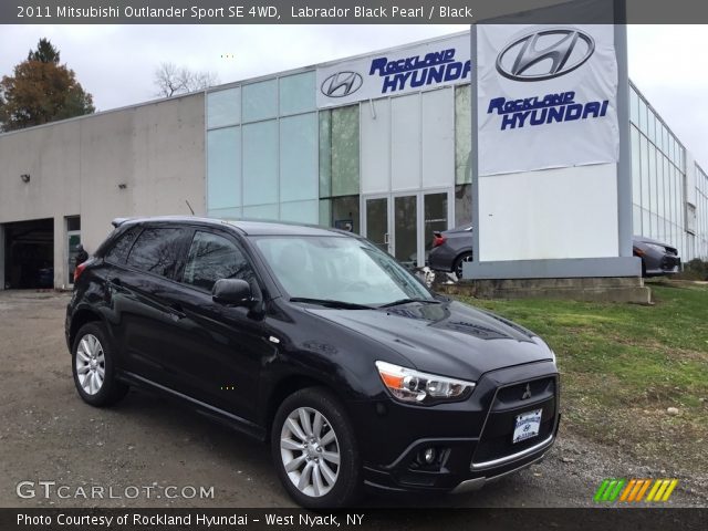 2011 Mitsubishi Outlander Sport SE 4WD in Labrador Black Pearl