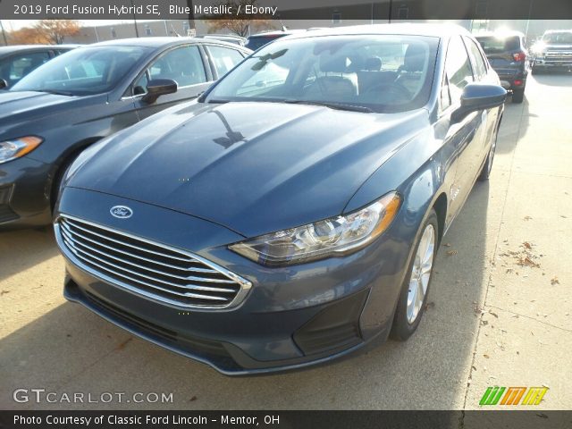 2019 Ford Fusion Hybrid SE in Blue Metallic