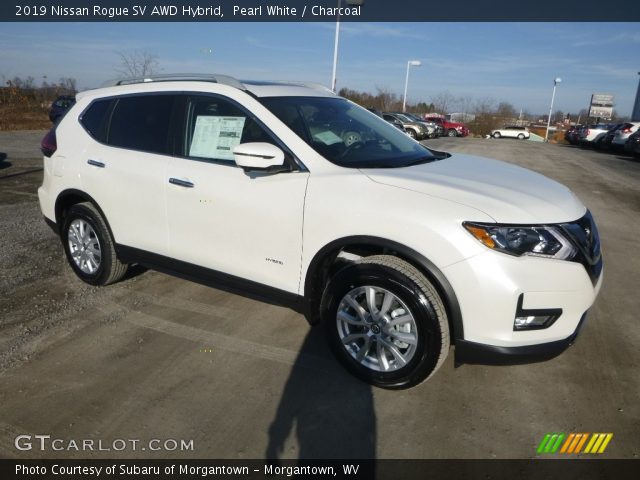 2019 Nissan Rogue SV AWD Hybrid in Pearl White