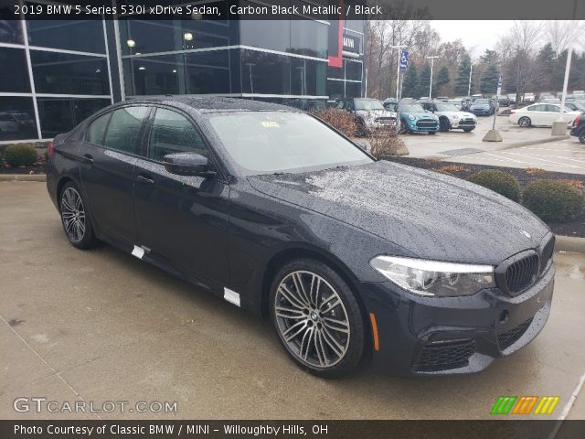2019 BMW 5 Series 530i xDrive Sedan in Carbon Black Metallic