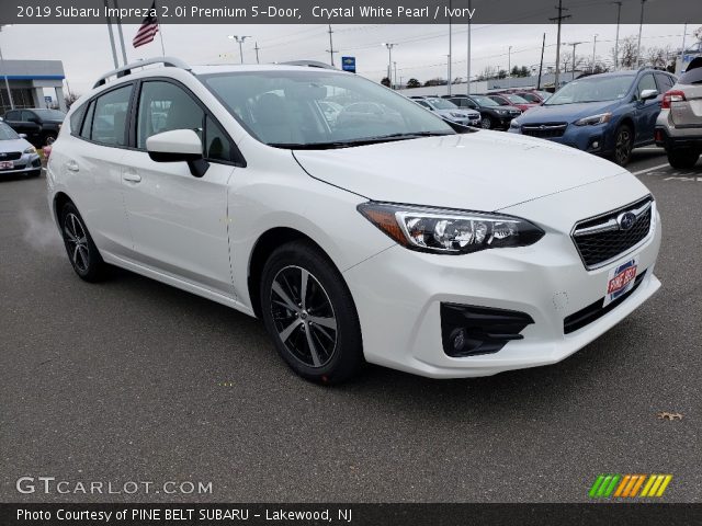 2019 Subaru Impreza 2.0i Premium 5-Door in Crystal White Pearl