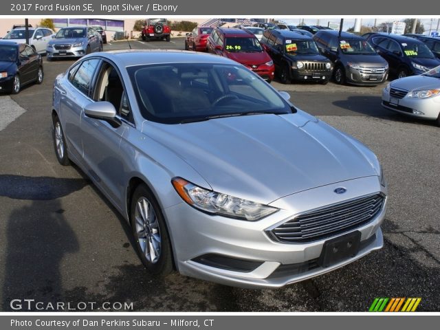2017 Ford Fusion SE in Ingot Silver