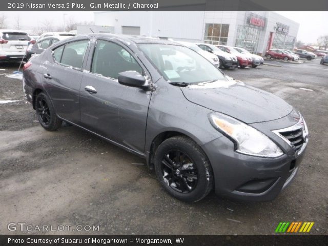 2019 Nissan Versa S Plus in Gun Metallic