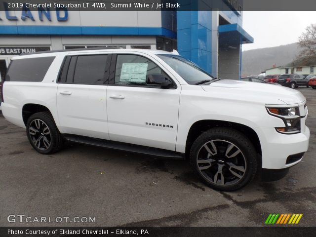 2019 Chevrolet Suburban LT 4WD in Summit White
