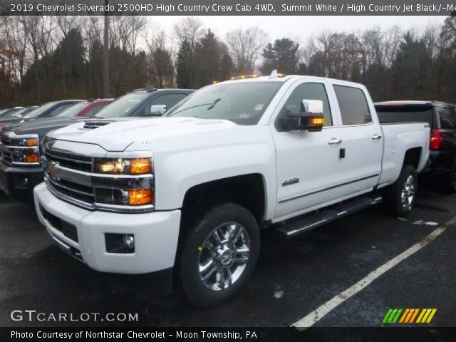 2019 Chevrolet Silverado 2500HD High Country Crew Cab 4WD in Summit White