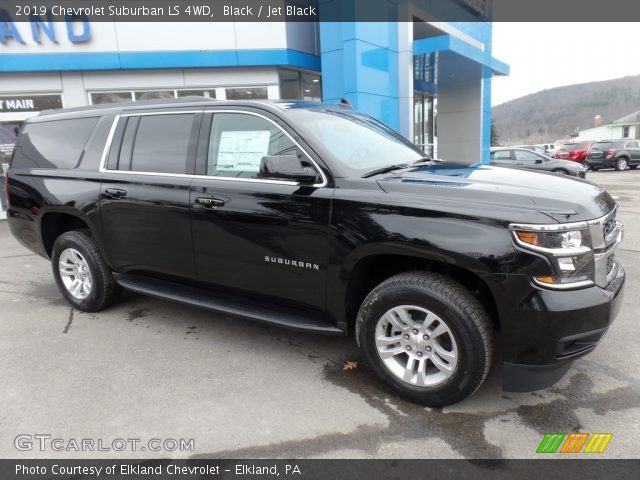 2019 Chevrolet Suburban LS 4WD in Black