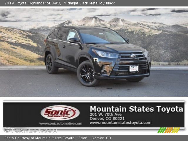 2019 Toyota Highlander SE AWD in Midnight Black Metallic