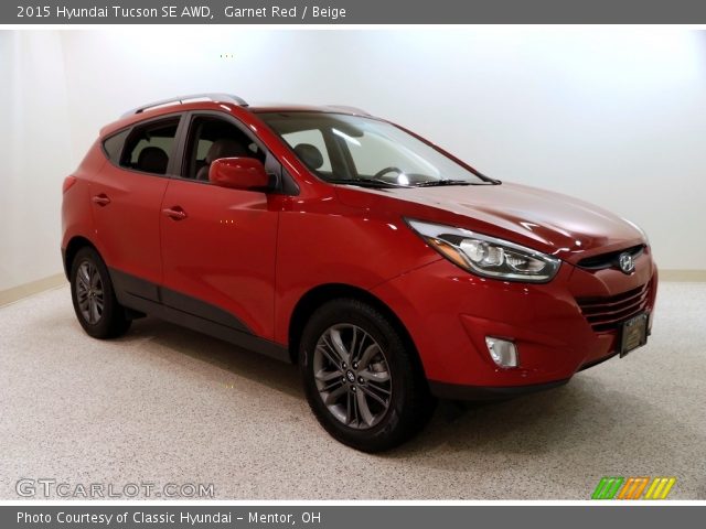2015 Hyundai Tucson SE AWD in Garnet Red