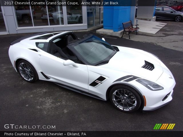 2017 Chevrolet Corvette Grand Sport Coupe in Arctic White
