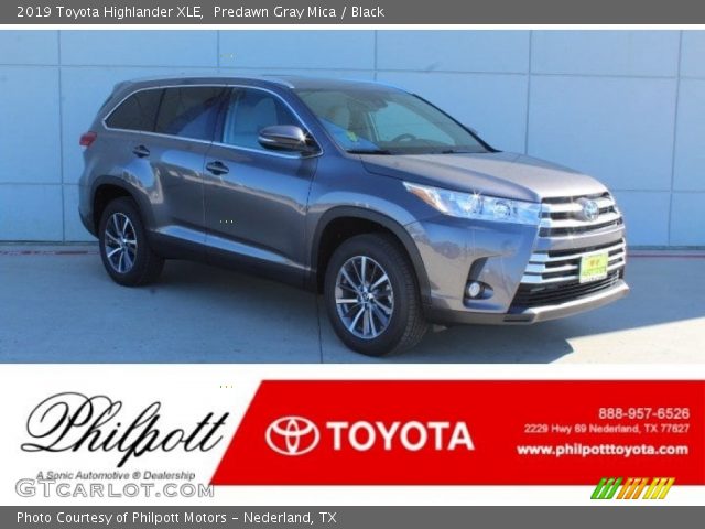2019 Toyota Highlander XLE in Predawn Gray Mica