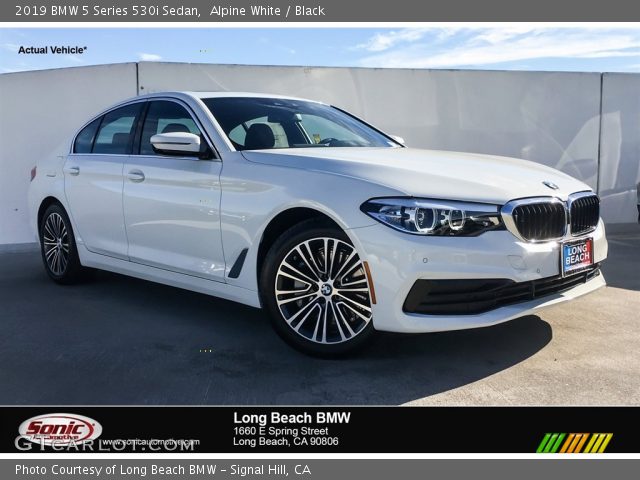 2019 BMW 5 Series 530i Sedan in Alpine White