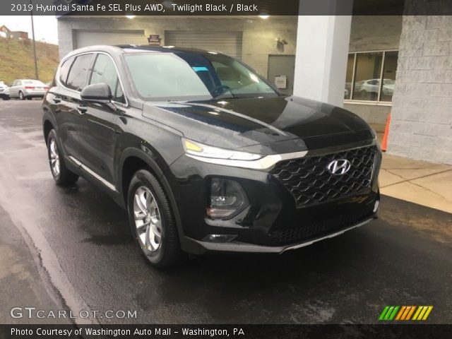 2019 Hyundai Santa Fe SEL Plus AWD in Twilight Black