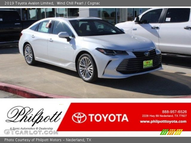 2019 Toyota Avalon Limited in Wind Chill Pearl