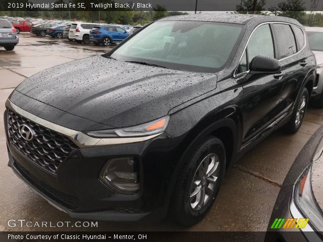 2019 Hyundai Santa Fe SE in Twilight Black