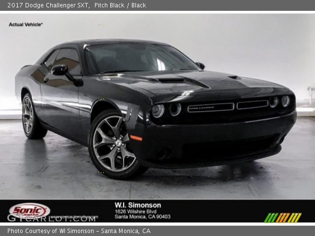 2017 Dodge Challenger SXT in Pitch Black