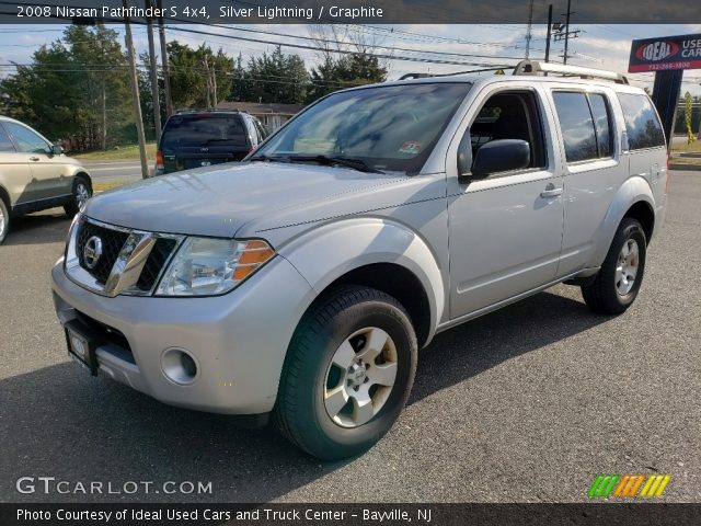 2008 Nissan Pathfinder S 4x4 in Silver Lightning