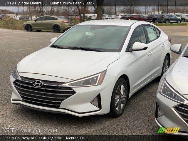 2019 Hyundai Elantra SE in Quartz White Pearl