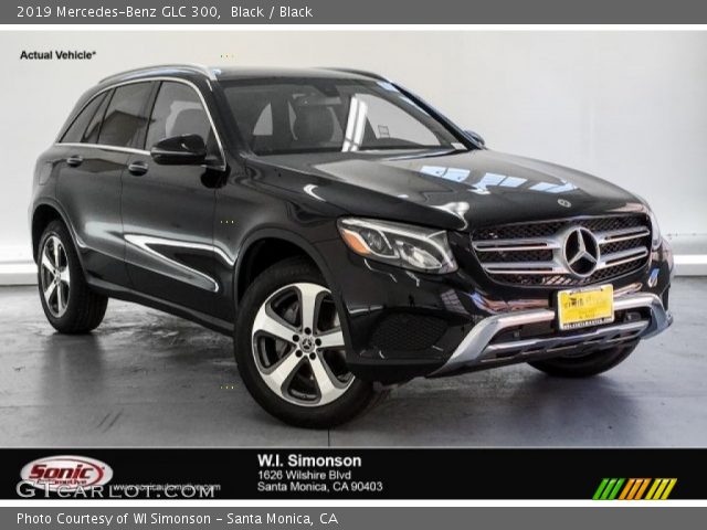 2019 Mercedes-Benz GLC 300 in Black