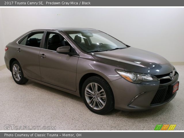 2017 Toyota Camry SE in Predawn Gray Mica