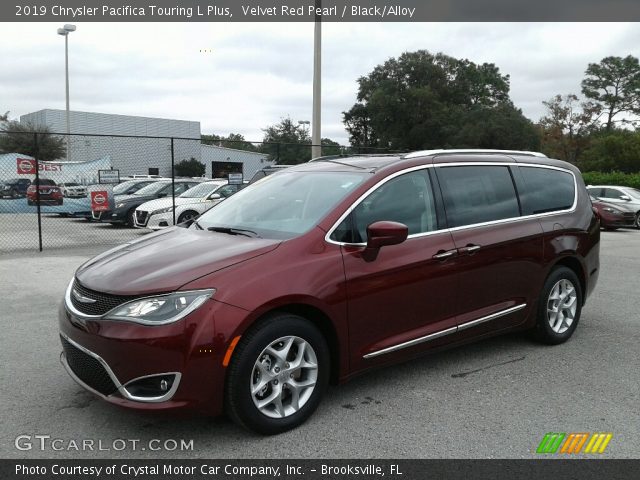 2019 Chrysler Pacifica Touring L Plus in Velvet Red Pearl