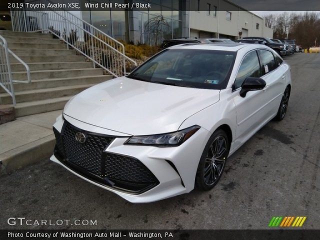 2019 Toyota Avalon XSE in Wind Chill Pearl