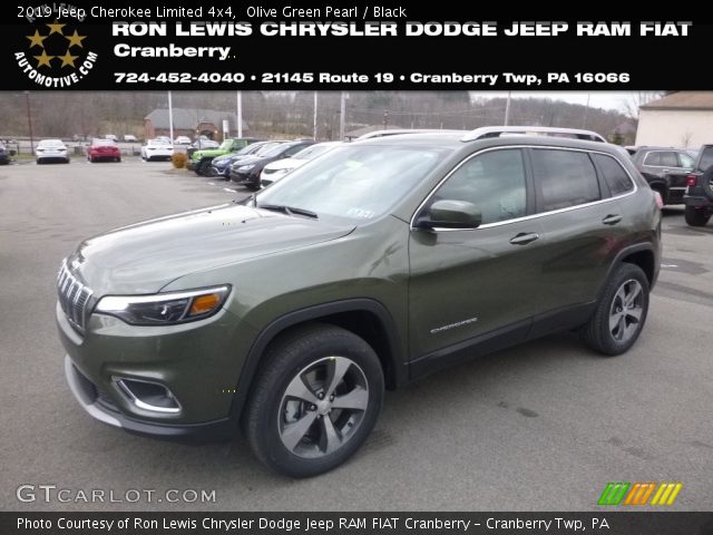 2019 Jeep Cherokee Limited 4x4 in Olive Green Pearl