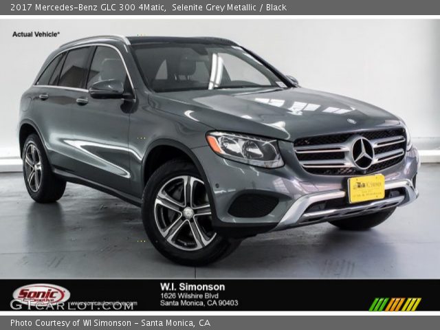 2017 Mercedes-Benz GLC 300 4Matic in Selenite Grey Metallic