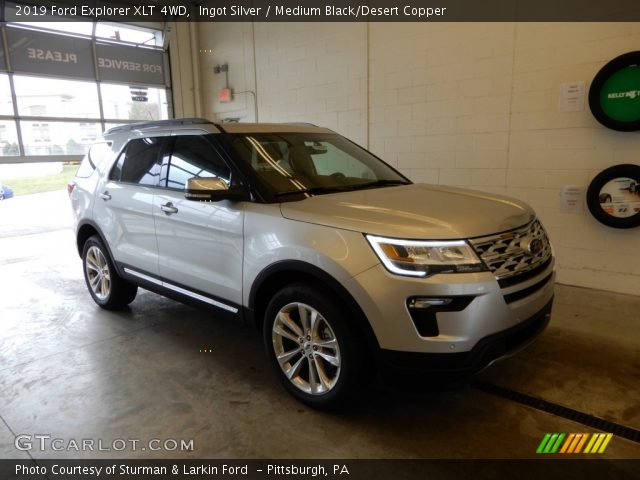 2019 Ford Explorer XLT 4WD in Ingot Silver