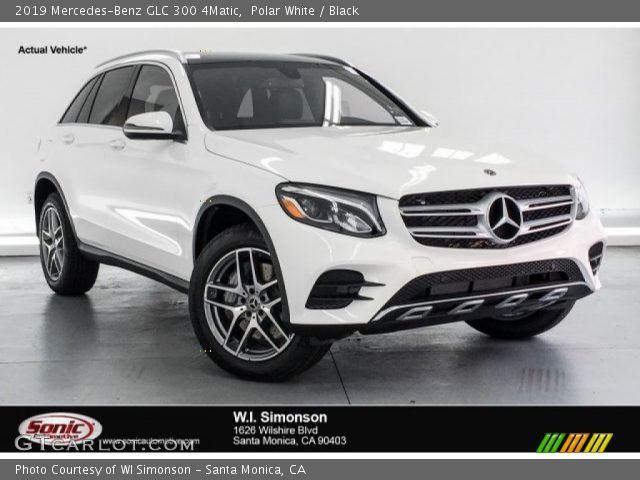 2019 Mercedes-Benz GLC 300 4Matic in Polar White