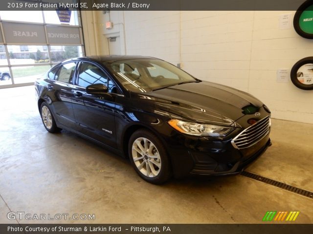 2019 Ford Fusion Hybrid SE in Agate Black