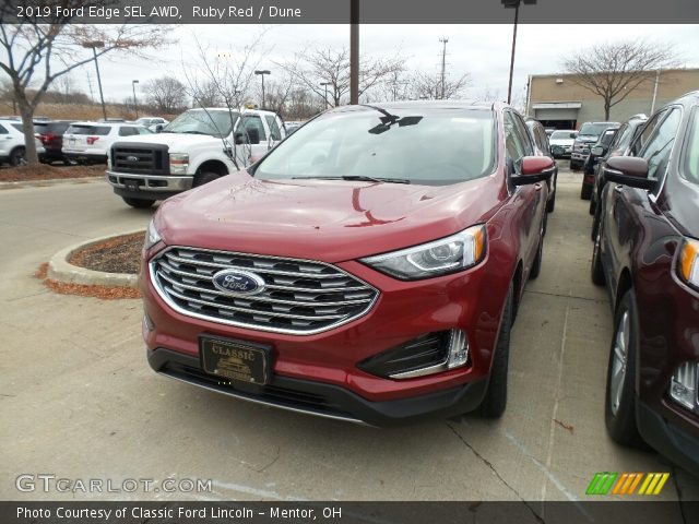 2019 Ford Edge SEL AWD in Ruby Red