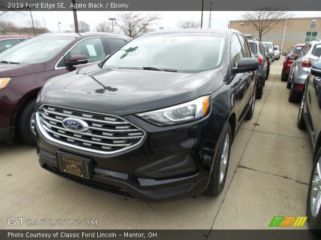 2019 Ford Edge SE in Agate Black