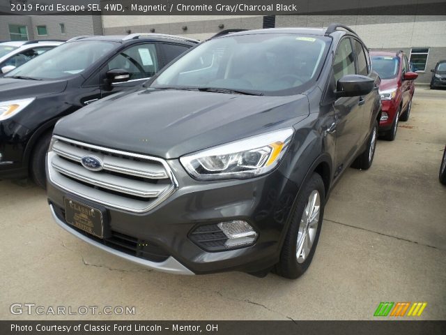 2019 Ford Escape SEL 4WD in Magnetic