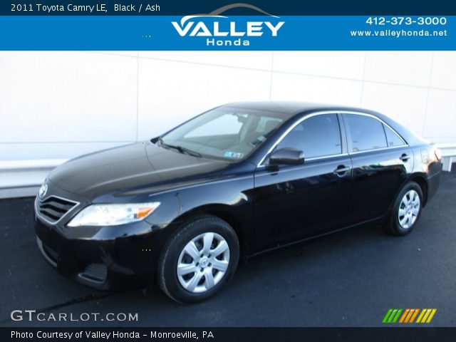 2011 Toyota Camry LE in Black