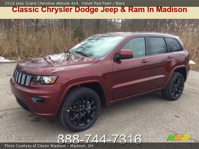 2019 Jeep Grand Cherokee Altitude 4x4 in Velvet Red Pearl