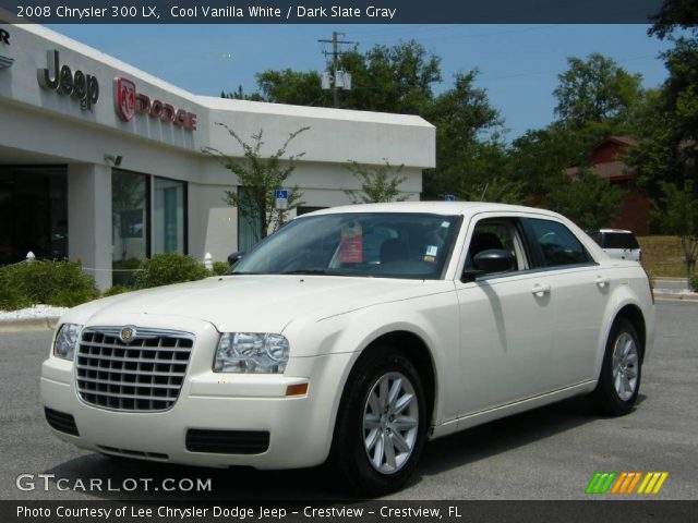 2008 Chrysler 300 LX in Cool Vanilla White