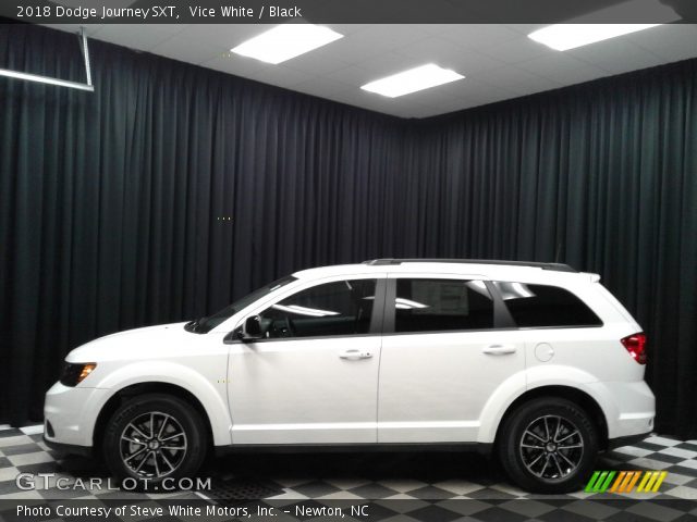 2018 Dodge Journey SXT in Vice White