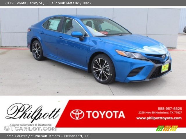 2019 Toyota Camry SE in Blue Streak Metallic