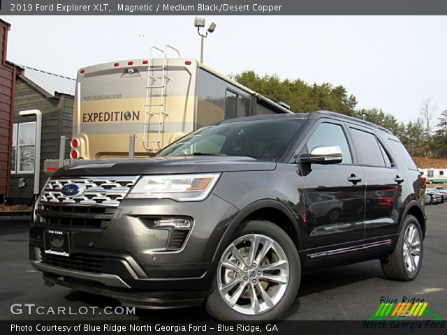 2019 Ford Explorer XLT in Magnetic