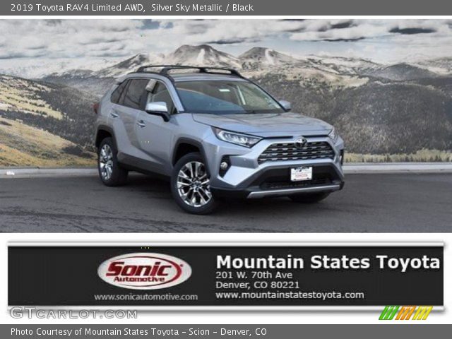 2019 Toyota RAV4 Limited AWD in Silver Sky Metallic