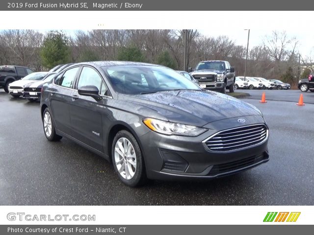 2019 Ford Fusion Hybrid SE in Magnetic