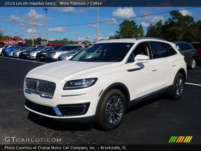 2019 Lincoln Nautilus Select in White Platinum