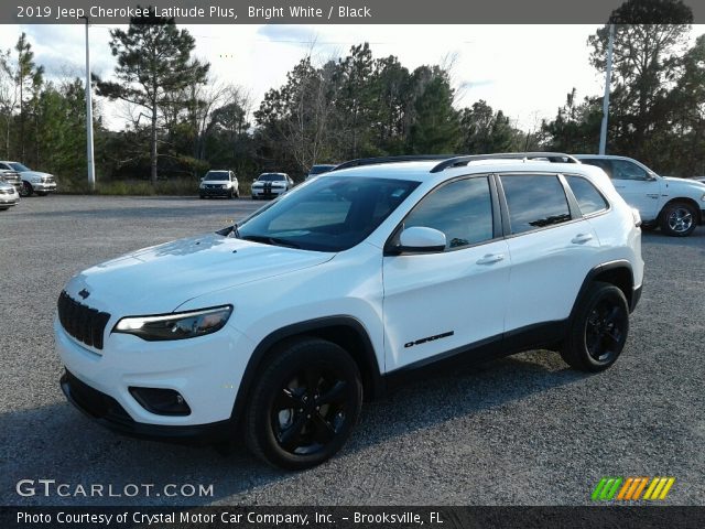 2019 Jeep Cherokee Latitude Plus in Bright White