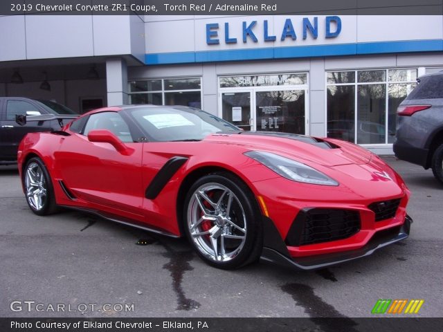 2019 Chevrolet Corvette ZR1 Coupe in Torch Red