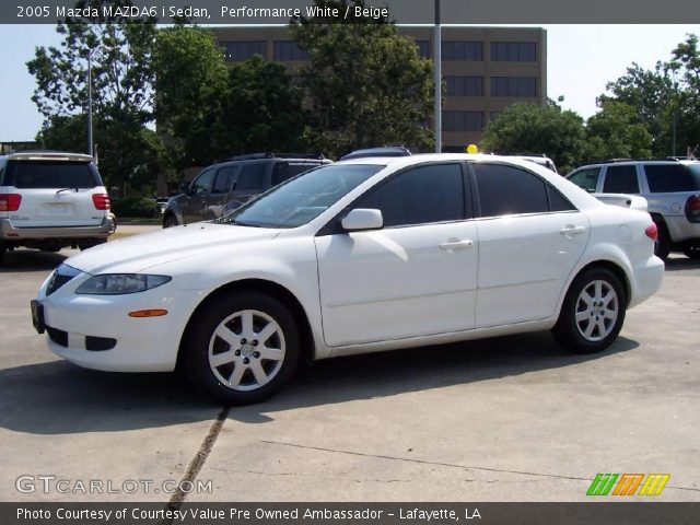 2005 Mazda MAZDA6 i Sedan in Performance White