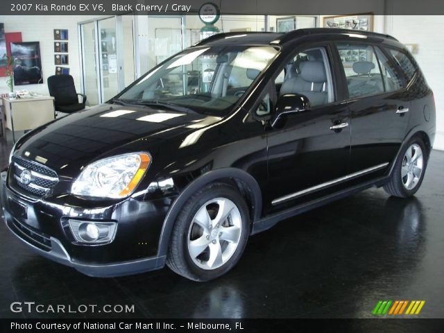 2007 Kia Rondo EX V6 in Black Cherry