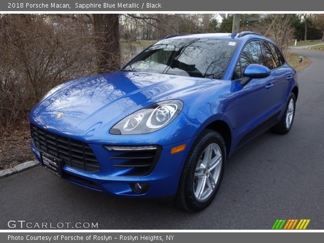 2018 Porsche Macan  in Sapphire Blue Metallic