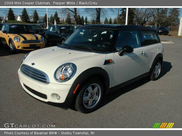 2009 Mini Cooper Clubman in Pepper White