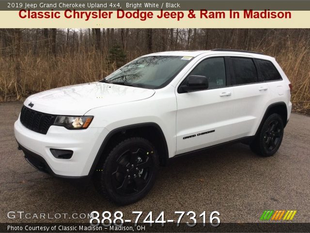 2019 Jeep Grand Cherokee Upland 4x4 in Bright White