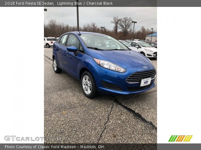 2018 Ford Fiesta SE Sedan in Lightning Blue